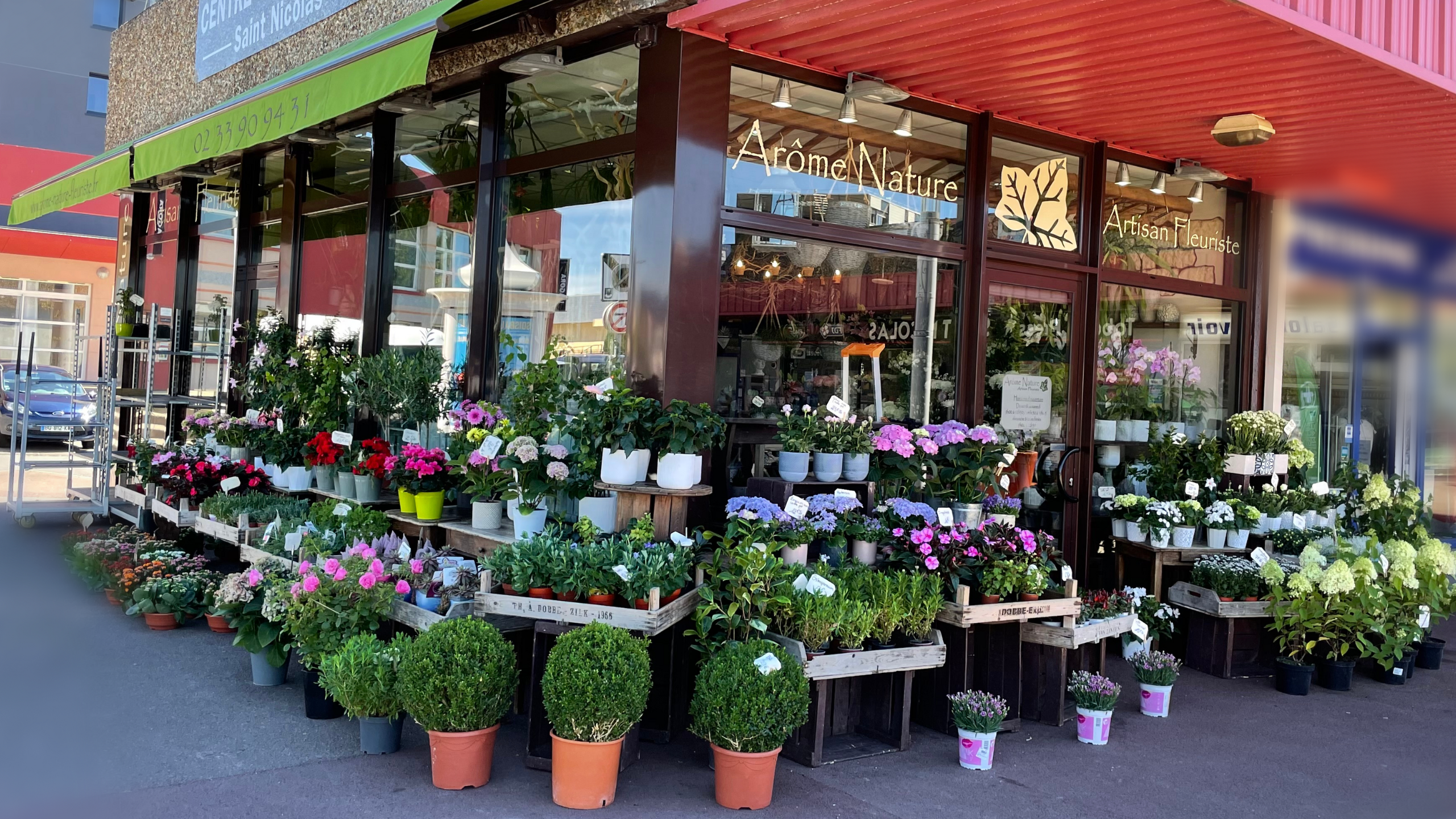 photo-magasin-arome-nature-granville Arome nature - fleuriste granville